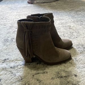 Jessica Simpson Shoes | Chassie Ankle Boots